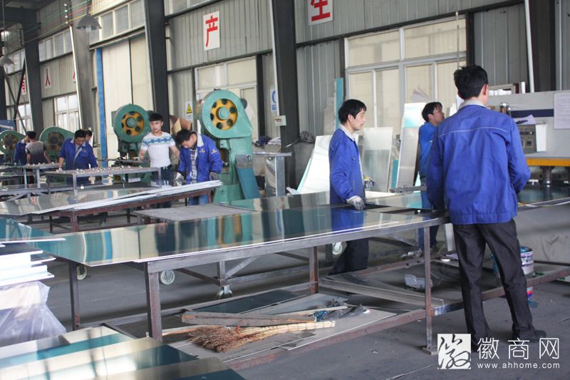 周先雨 安徽金属幕墙领导品牌的维护服务之道